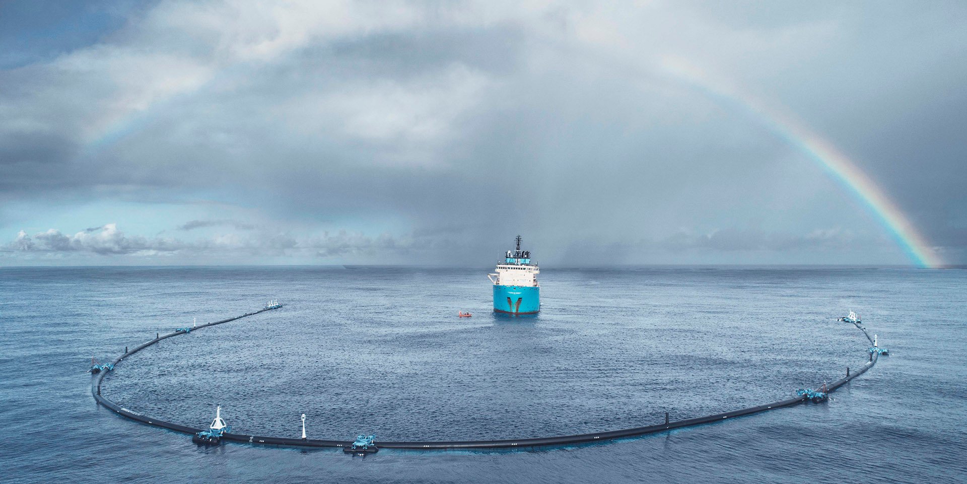 V-shaped-Ocean-Cleanup-online